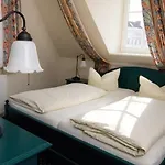 Hotel Reuterhaus 3*