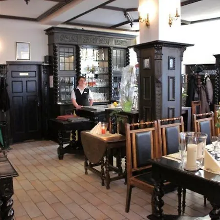 鲁特豪斯维斯马酒店 Wißmar